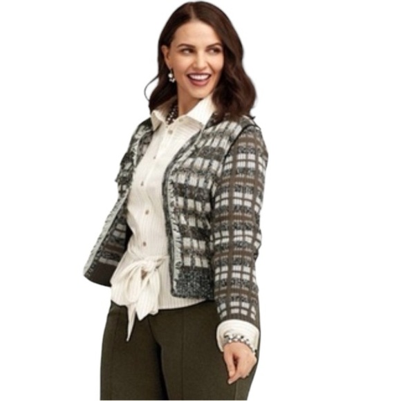 Cabi Classic Cardigan Sweater Jacket - Picture 1 of 4